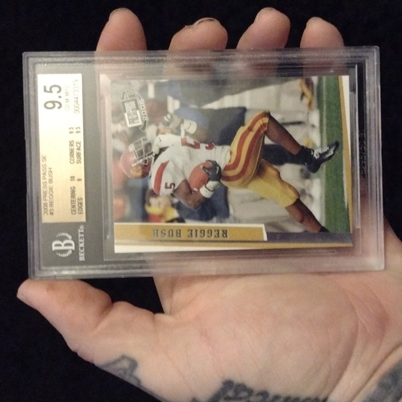 NFL-Reggie Bush#3 2006 press pass se.Beckett®9.5 gem mint w/subs graded slab. - Picture 6 of 6